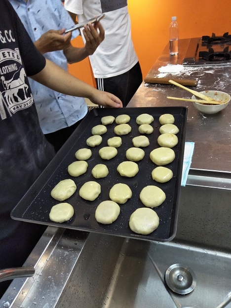 共捧一轮明月，感恩永存心间――bevitor伟德国际1946导师团中秋节感恩活动