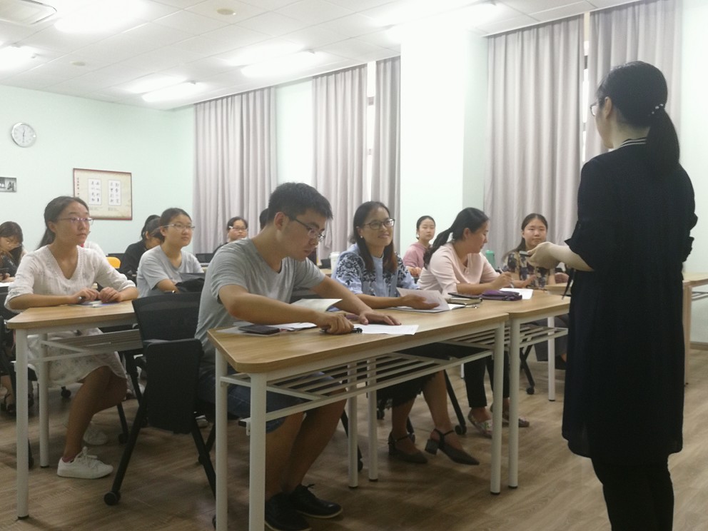 学优秀党员事迹，为进博立足岗位――bevitor伟德国际1946员工党支部主题党日活动