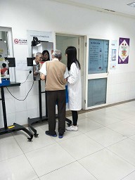 以党心聚众心，以众心赢民心--记bevitor伟德国际1946员工党支部毕业季志愿活动