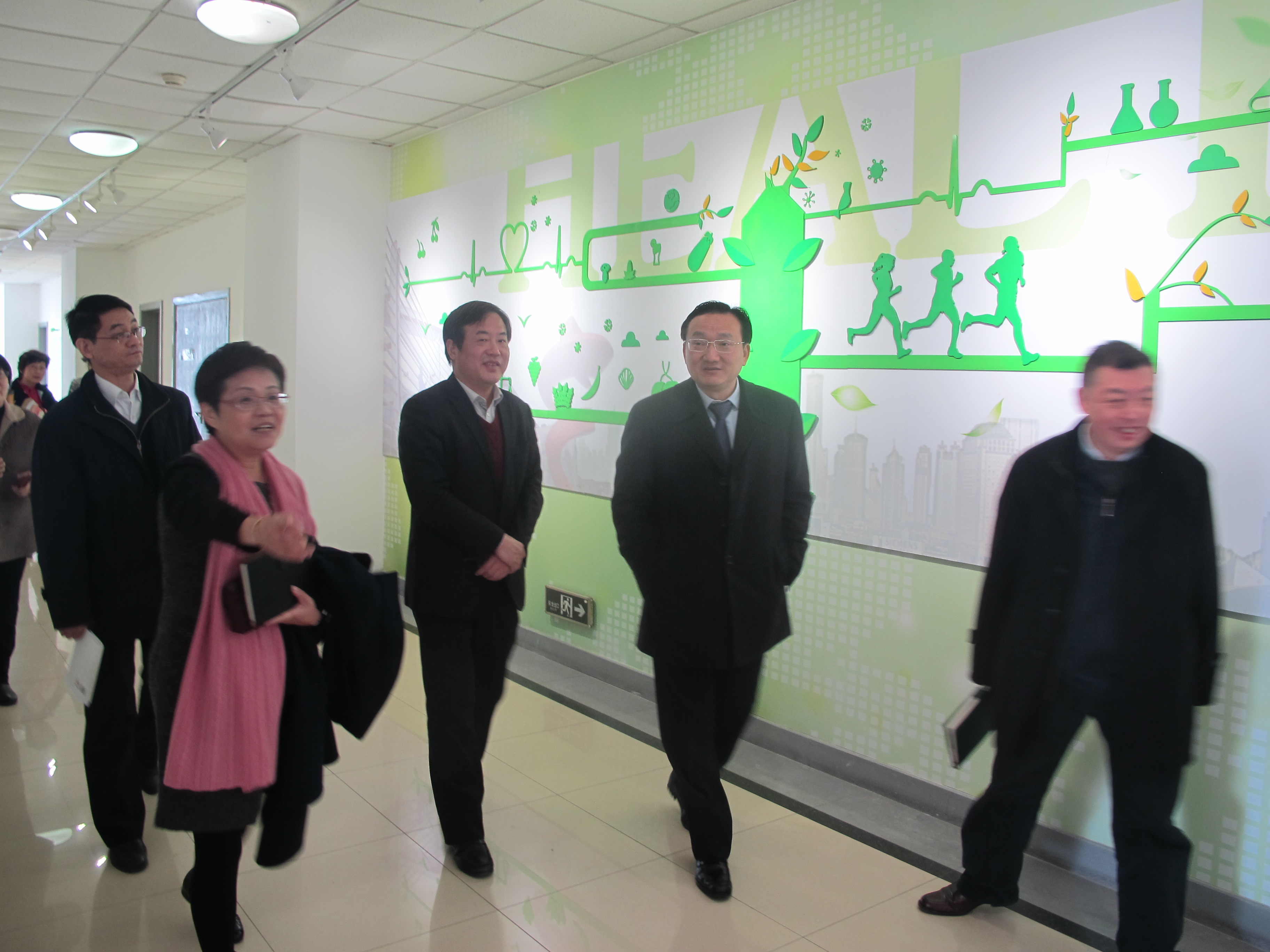 徐建光董事长等调研bevitor伟德国际1946