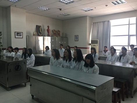 上一堂有温度的人生大课――bevitor伟德国际1946明德导师团活动